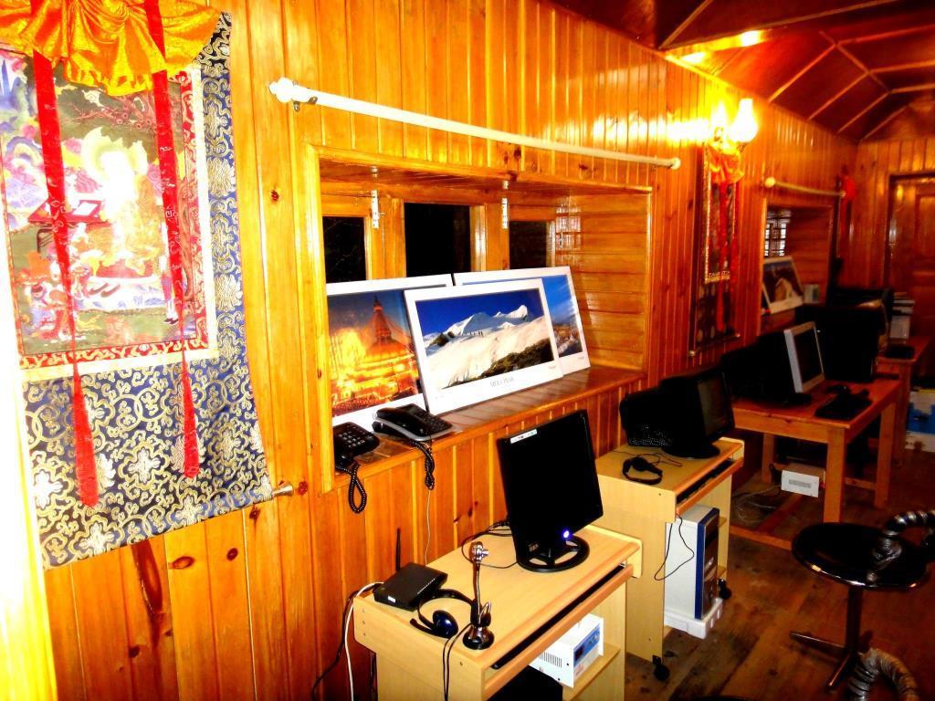 Lukla Airport Resort Lukla Exteriér fotografie